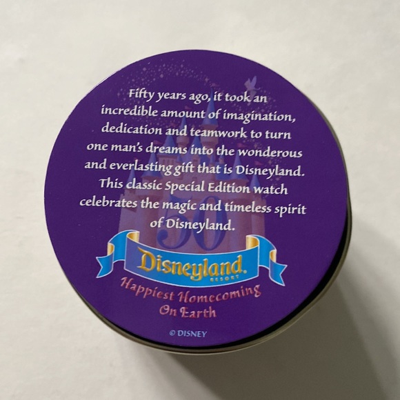 Vintage Disneyland 50th anniversary watch in tin - Picture 16 of 17